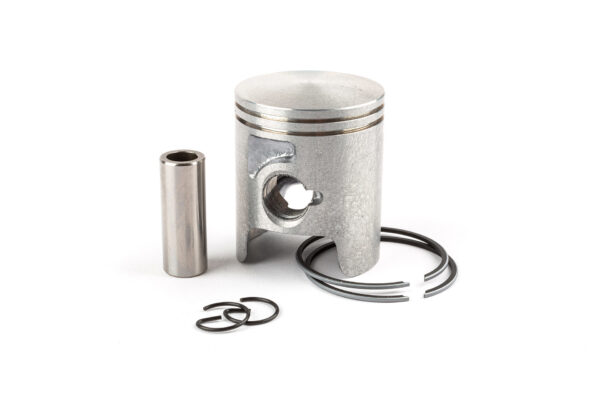 Kit haut moteur cylindre piston culasse moteur euro 2 Derbi - Maxi Pièces 50