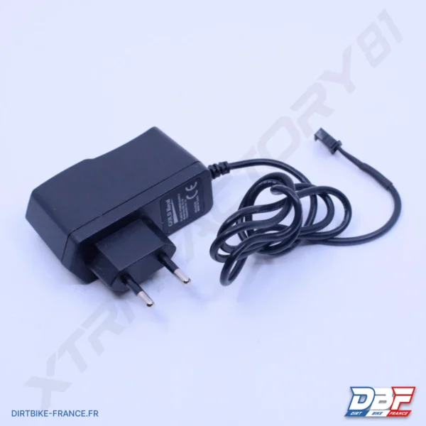 CHARGEUR 12V 1A LIT VOITURE, photo 2 sur Dirt Bike France