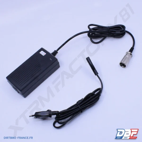 CHARGEUR 36V 1.5A, photo 1 sur Dirt Bike France