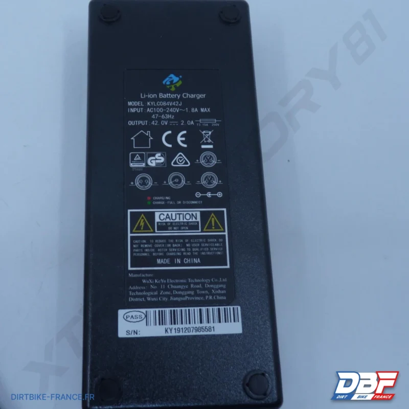 CHARGEUR 42V TROTTINETTE BEACH, Dirt Bike France - Photo N°1