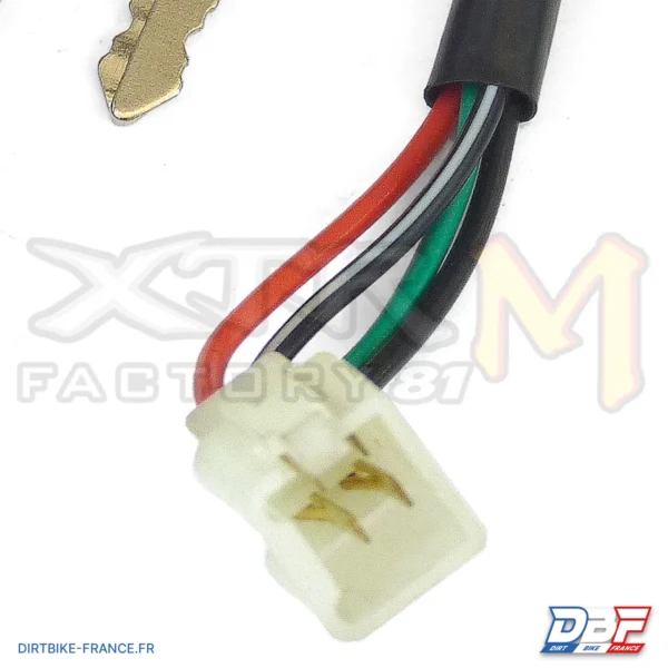 CONTACTEUR A CLE QUAD BROCHE FEMELLE POCKET QUAD DYNOSTAR, photo 2 sur Dirt Bike France
