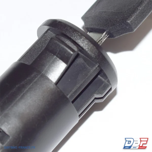 CONTACTEUR A CLE QUAD BROCHE FEMELLE POCKET QUAD DYNOSTAR, photo 3 sur Dirt Bike France