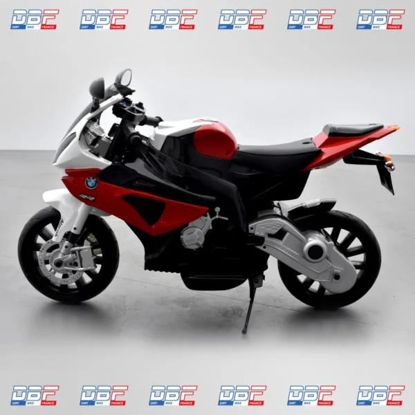 BMW S1000 RR rouge, tricycle électrique pour enfant 6 volts