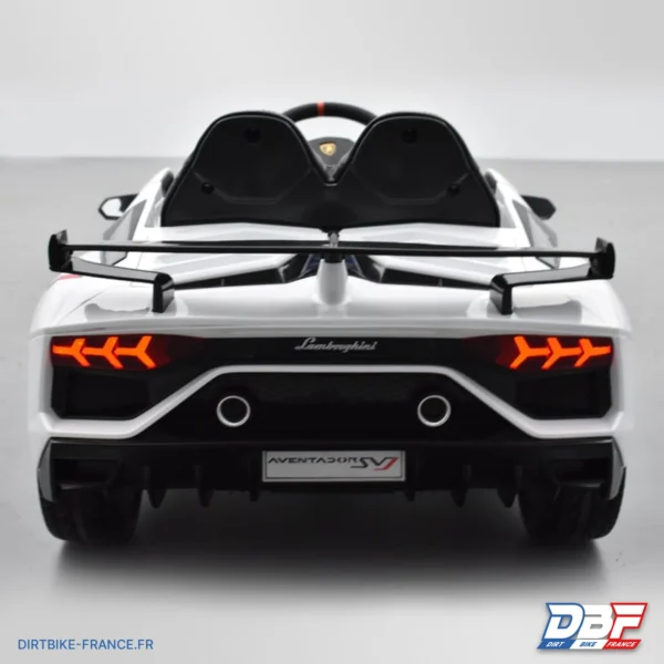Voiture électrique enfant lamborghini aventador svj 12v Blanc, photo 4 sur Dirt Bike France